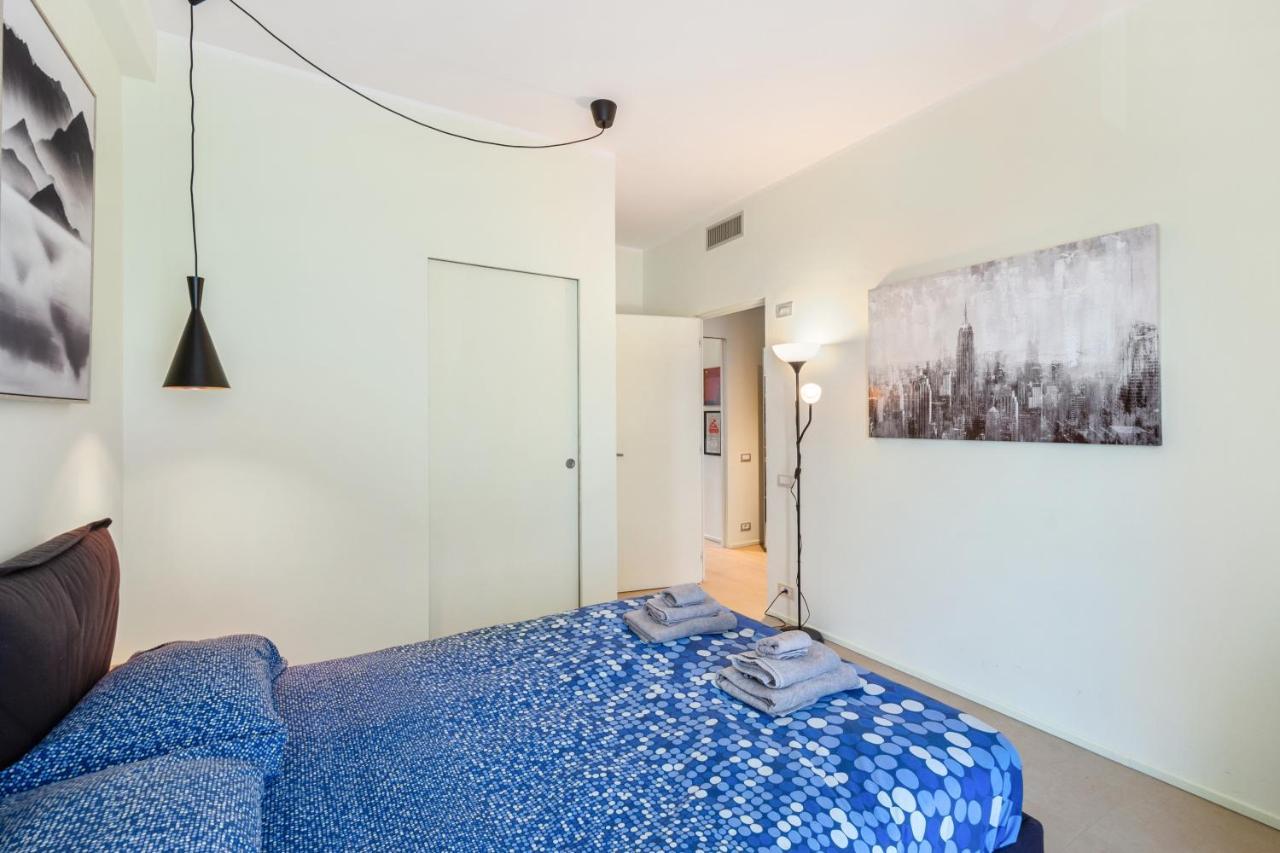 Parma Railway Station Apartment Buitenkant foto